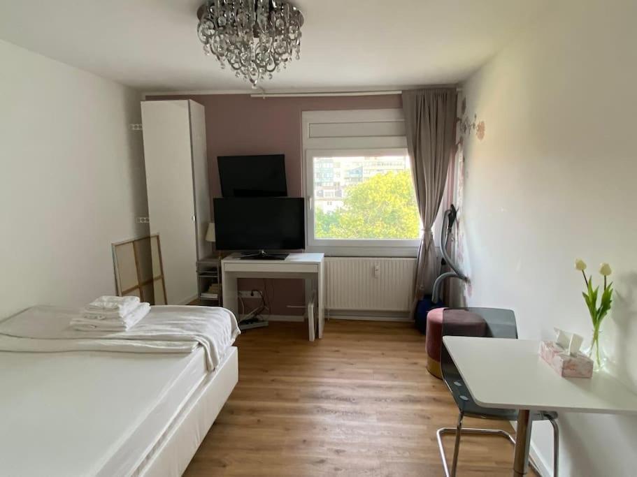 Schoene, Kleine, Gemuetliche Wohnung - Stadtmitte ไมนซ์ ภายนอก รูปภาพ